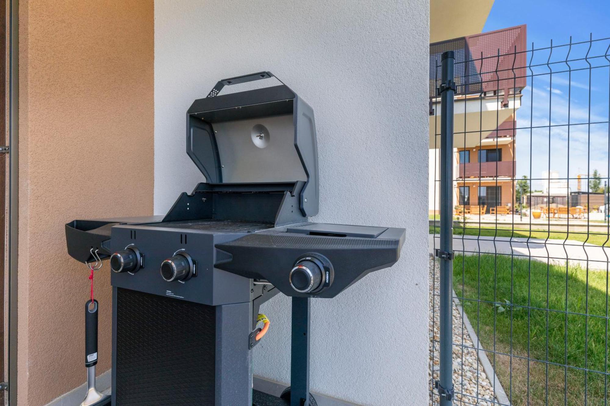 Boho Apt W Jacuzzi, Grill & Garden Modra Exteriér fotografie